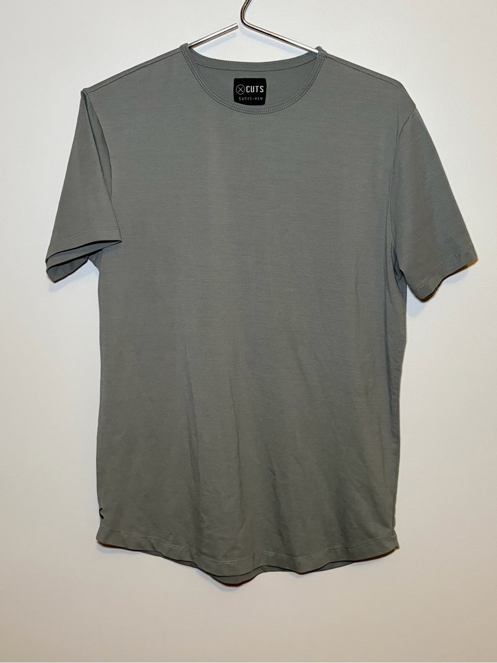 Men's Cuts Crew Neck T-Shirt in Steel | Size M